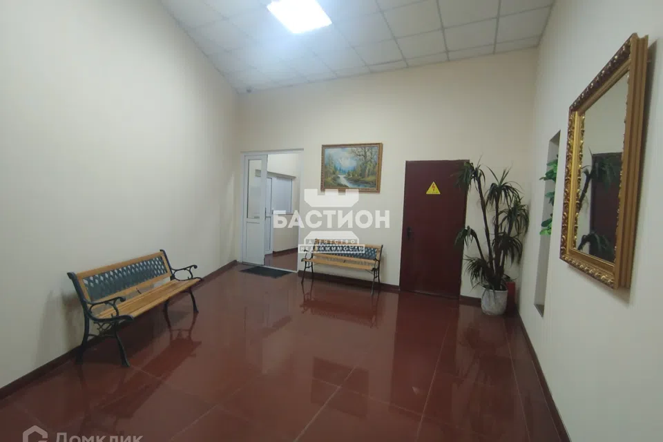 Продаётся 3-комнатная квартира, 106 м²
