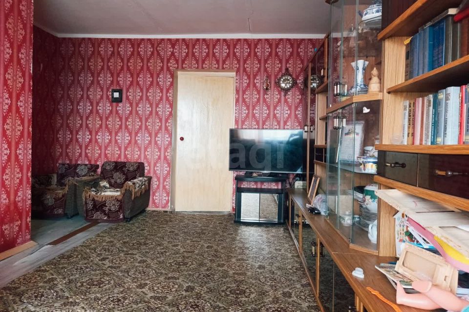 Продаётся 4-комнатная квартира, 74.5 м²