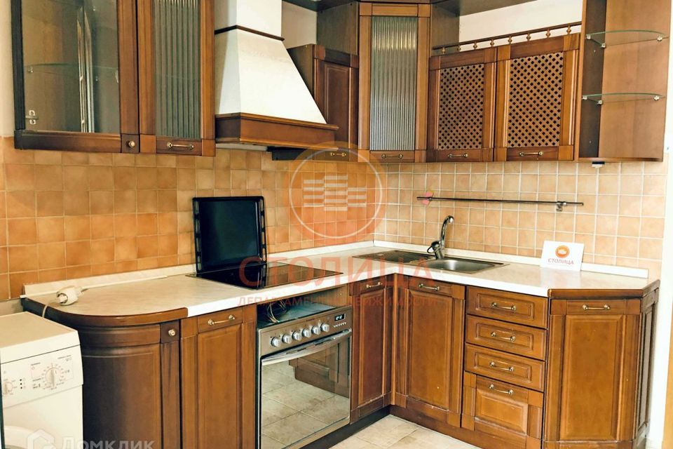 Сдаётся 1-комнатная квартира, 42 м²