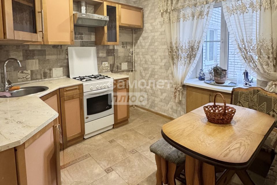 Продаётся 3-комнатная квартира, 59 м²