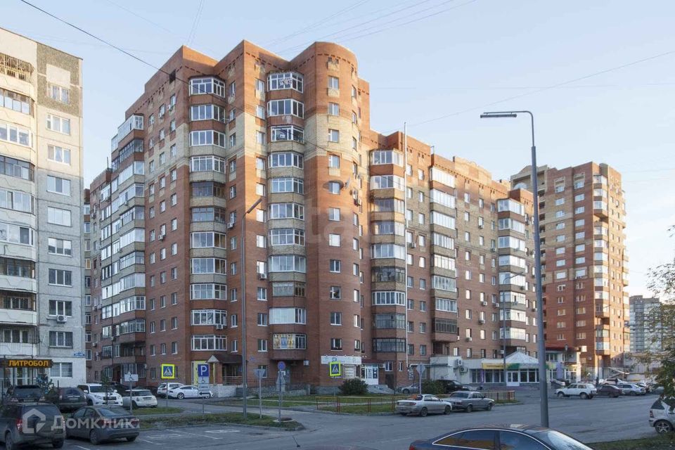 Продаётся 2-комнатная квартира, 66.4 м²