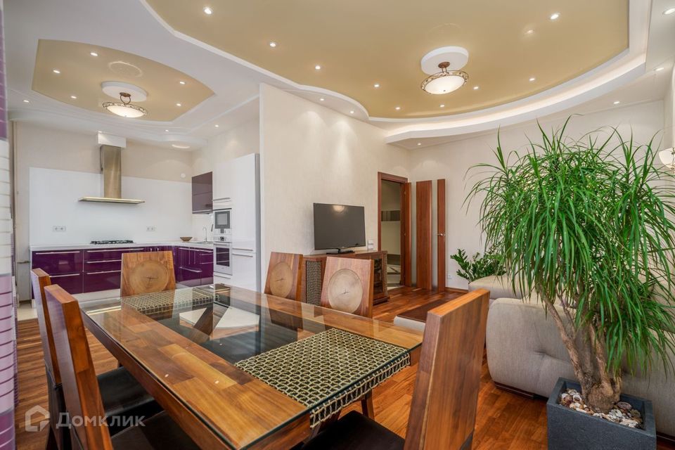 Сдаётся 3-комнатная квартира, 100 м²