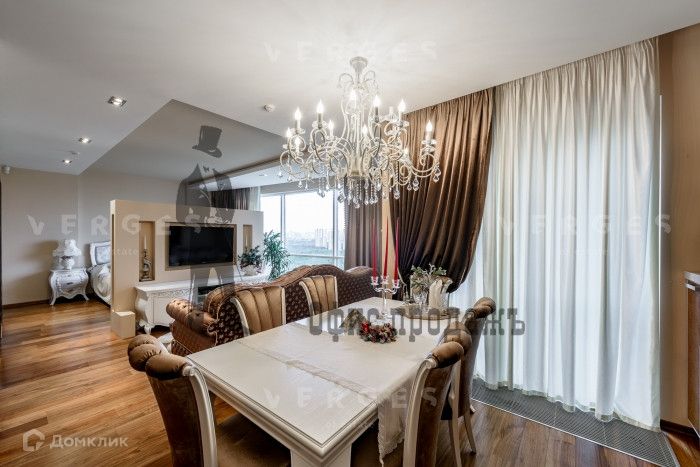 Сдаётся 1-комнатная квартира, 82 м²