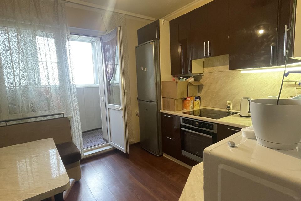 Продаётся 1-комнатная квартира, 42.4 м²