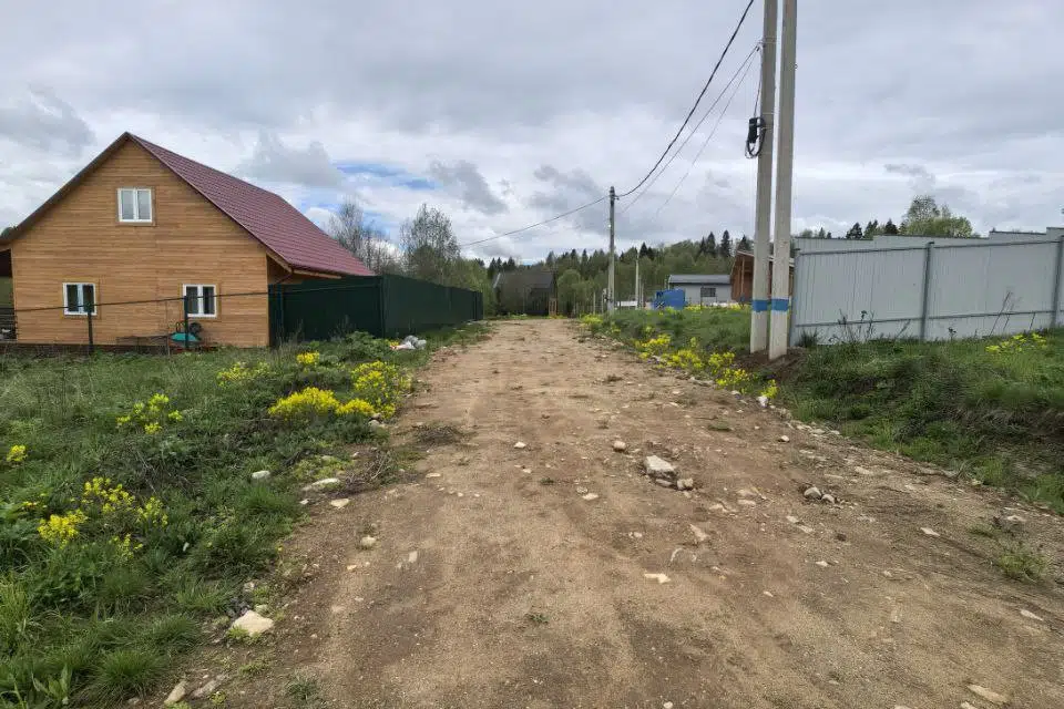 Продаётся участок, 6 сот., Садовый