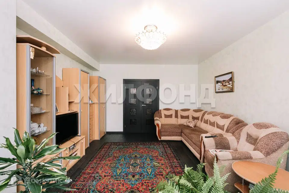 Продаётся 2-комнатная квартира, 76 м²