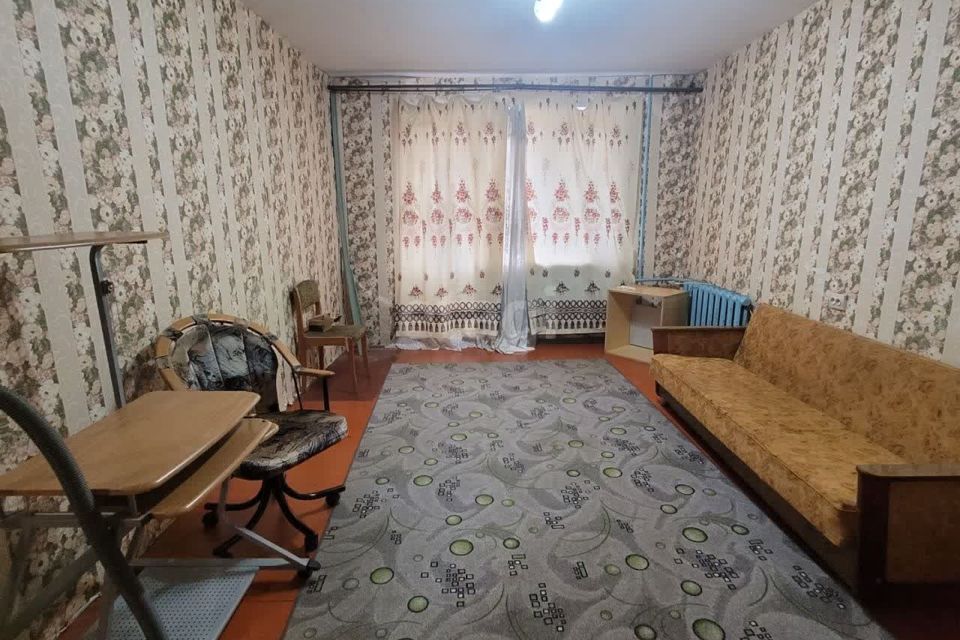 Продаётся 1-комнатная квартира, 37.6 м²