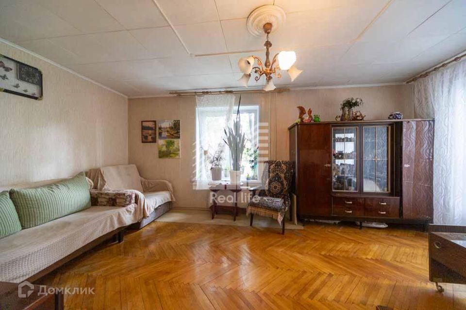 Продаётся 1-комнатная квартира, 32 м²