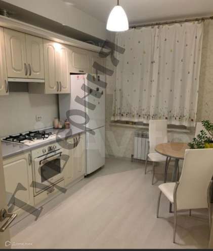 Продаётся 1-комнатная квартира, 38 м²