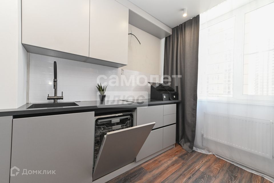 Продаётся 2-комнатная квартира, 59 м²