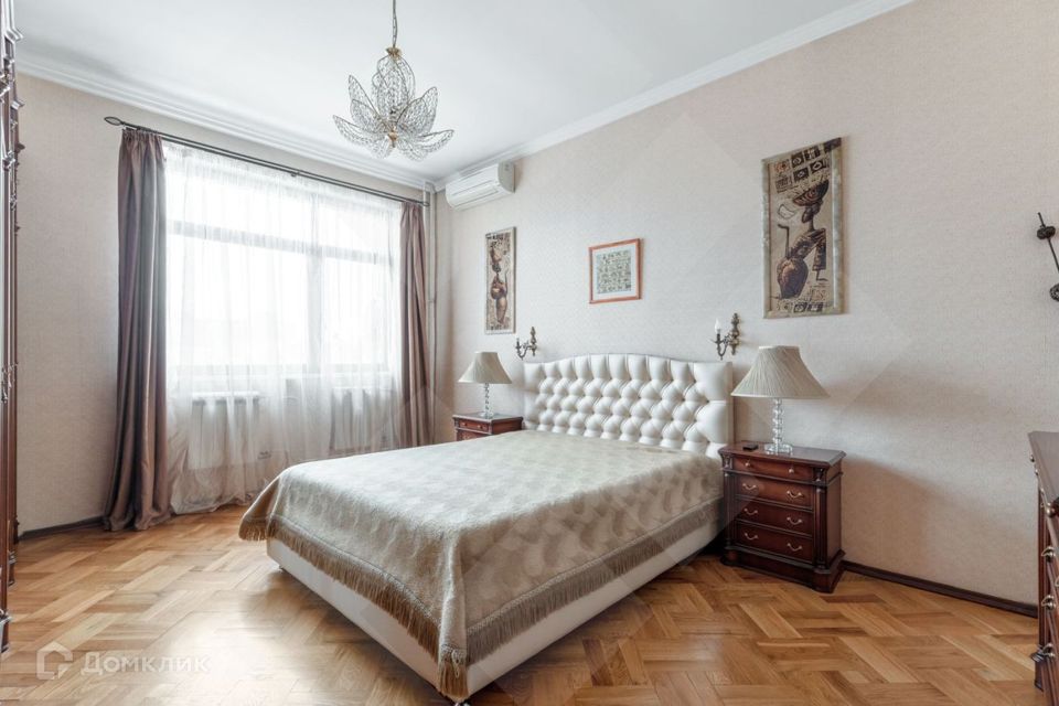 Сдаётся 3-комнатная квартира, 105 м²