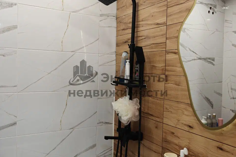 Продаётся 3-комнатная квартира, 70.1 м²