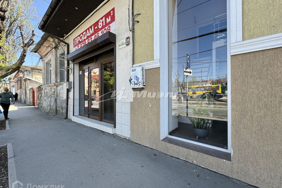 Сдаётся 4-комнатная квартира, 81 м²