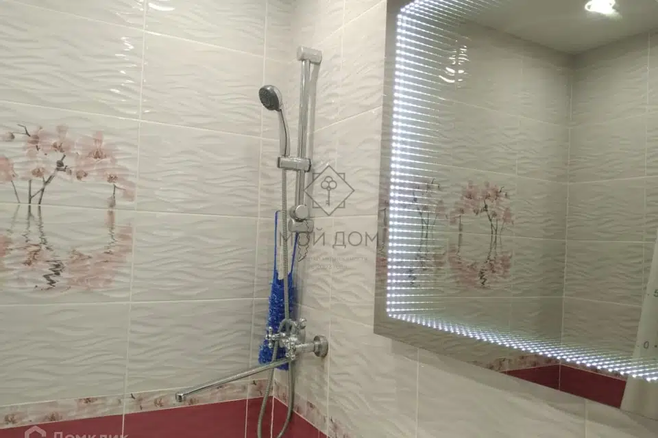 Сдаётся комната в 3-комн. квартире, 60 м²