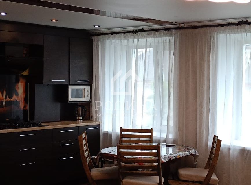 Продаётся 3-комнатная квартира, 65.7 м²