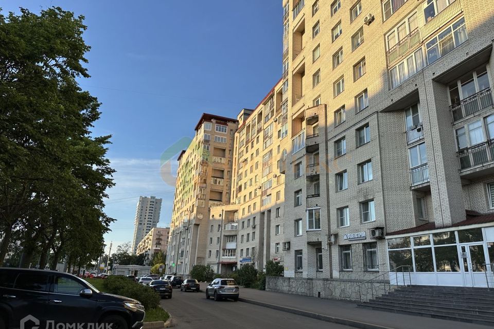 Продаётся 2-комнатная квартира, 63.3 м²