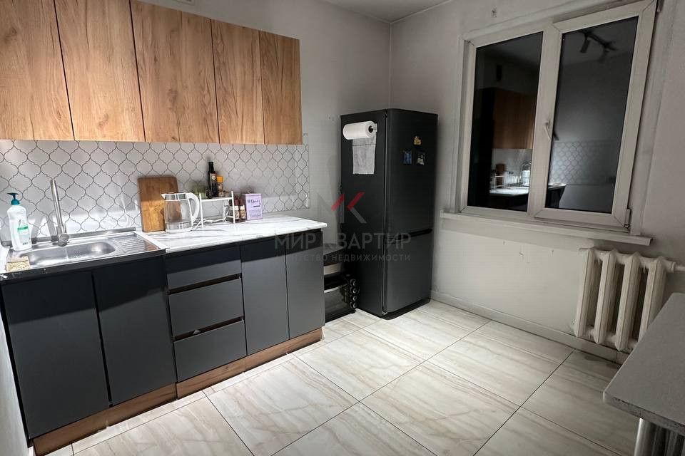 Продаётся 1-комнатная квартира, 33 м²