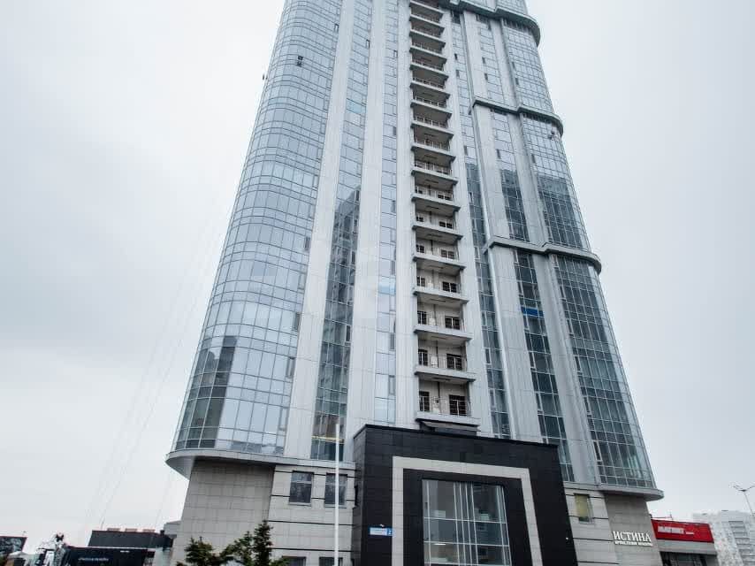 Продаётся 2-комнатная квартира, 65 м²