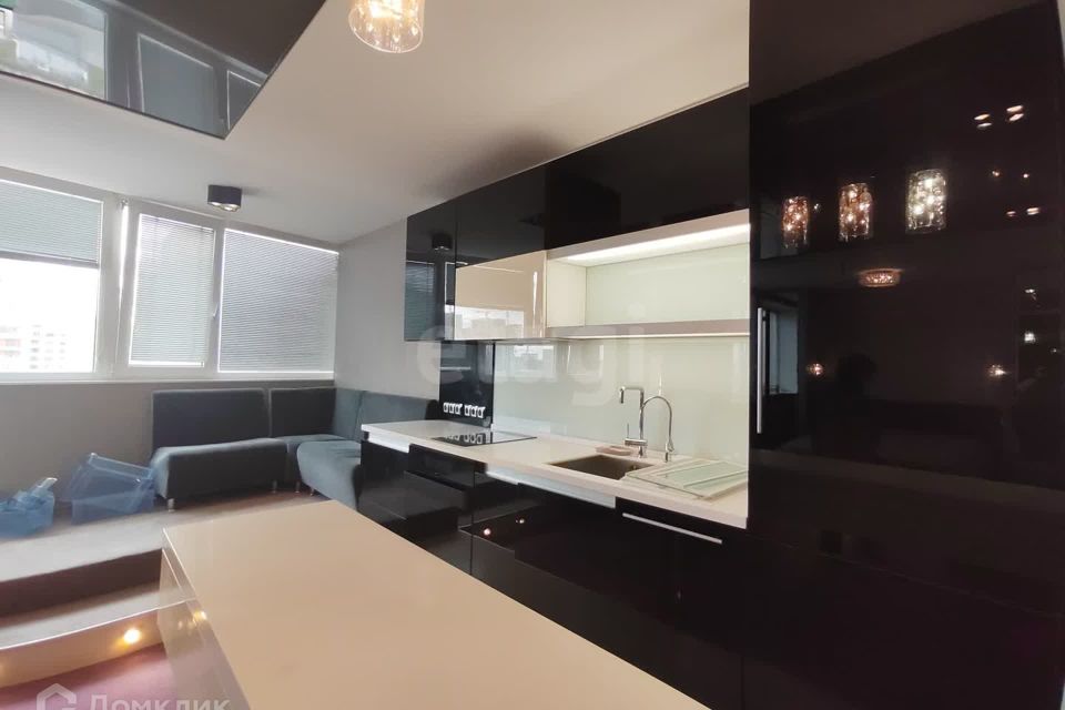 Сдаётся 1-комнатная квартира, 50 м²