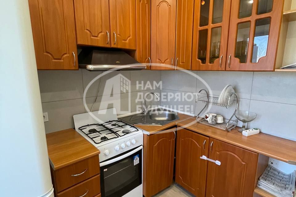 Продаётся 2-комнатная квартира, 42.2 м²