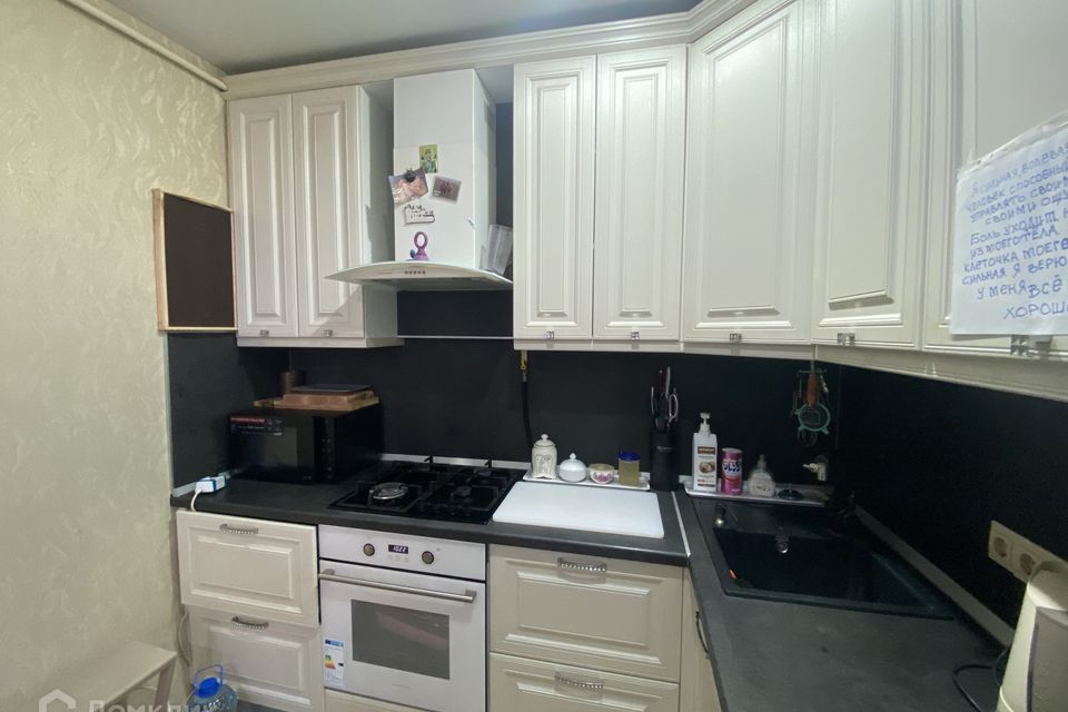 Продаётся 3-комнатная квартира, 102 м²