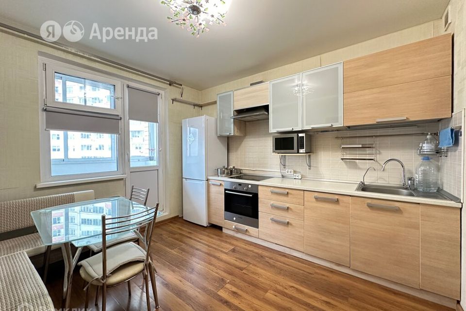 Сдаётся 3-комнатная квартира, 86 м²