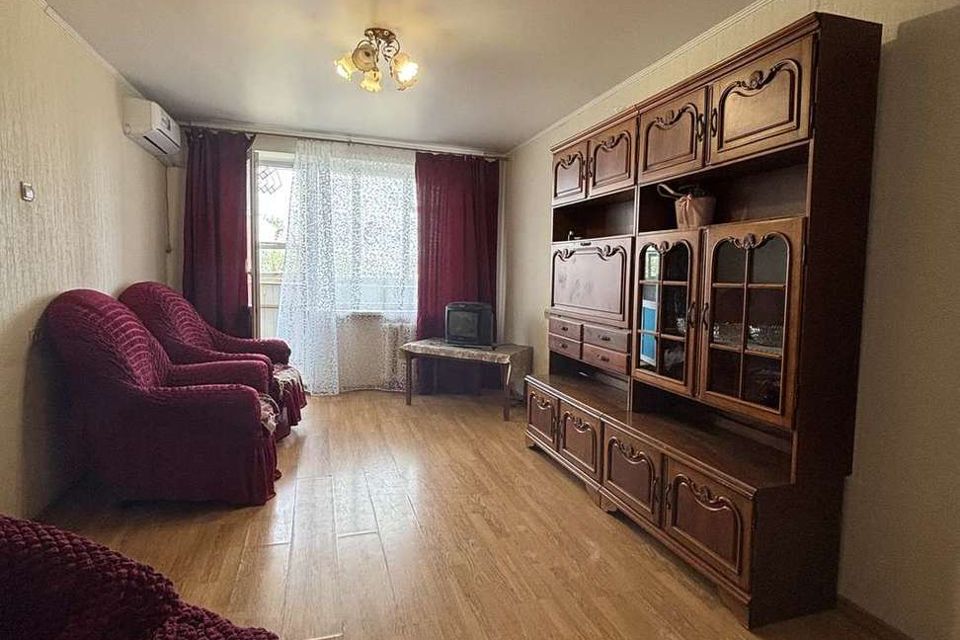 Сдаётся 2-комнатная квартира, 46 м²