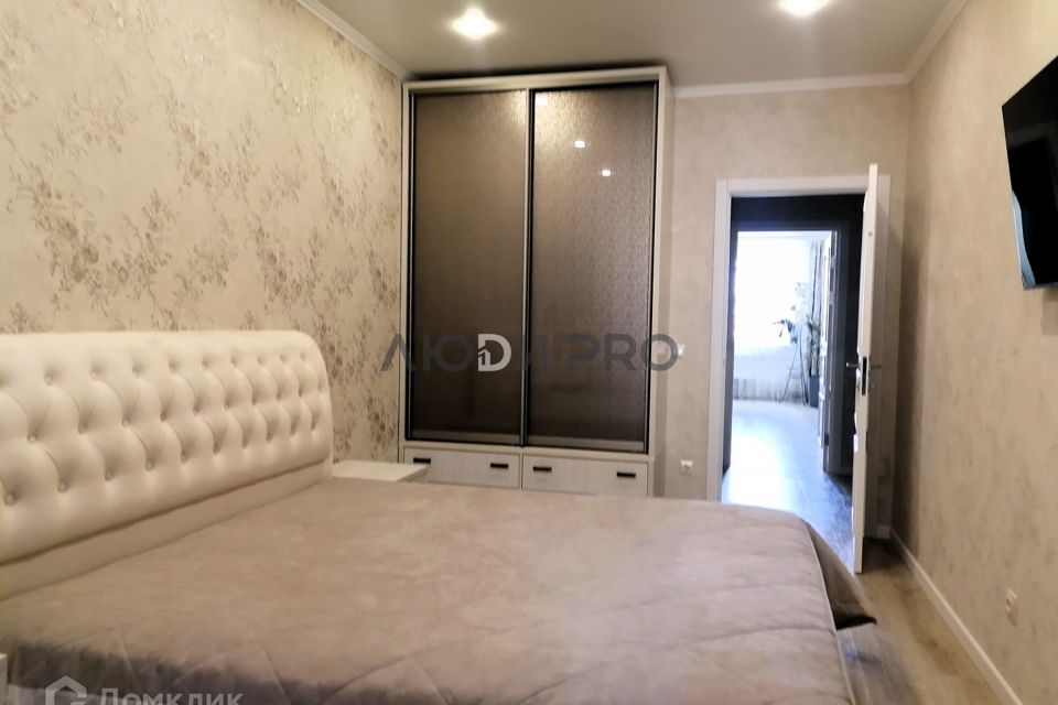 Продаётся 2-комнатная квартира, 63.6 м²