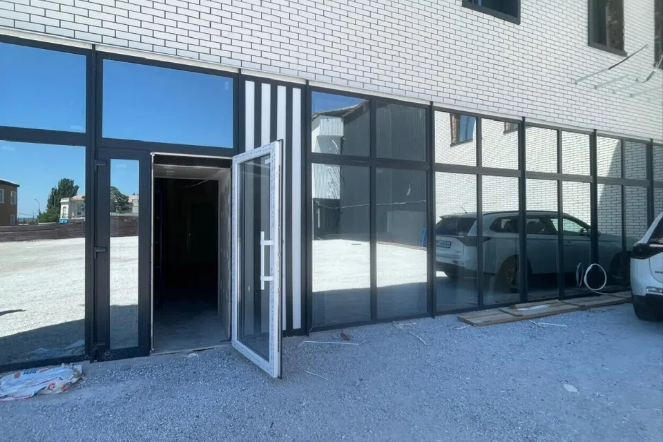 Сдаётся помещение своб. назначения, 200 м²