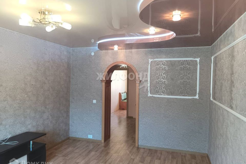 Продаётся 3-комнатная квартира, 59.5 м²