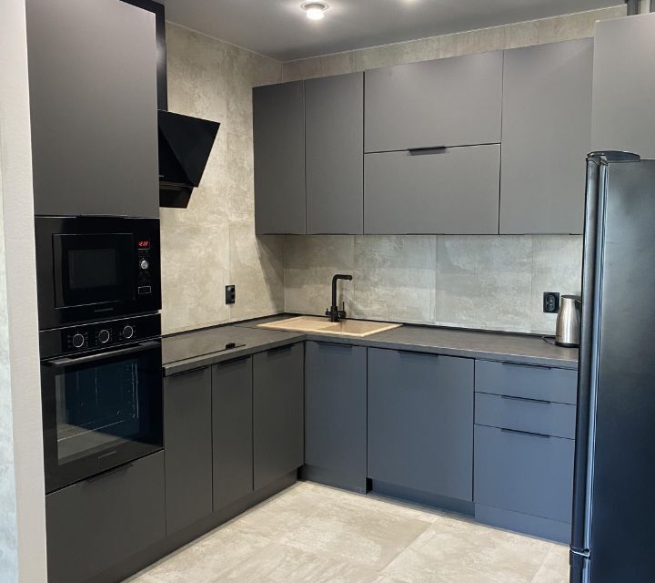Сдаётся 3-комнатная квартира, 112 м²
