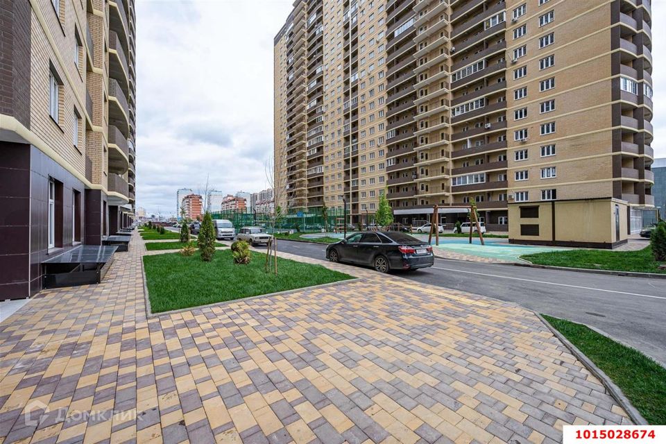Продаётся 1-комнатная квартира, 37.84 м²