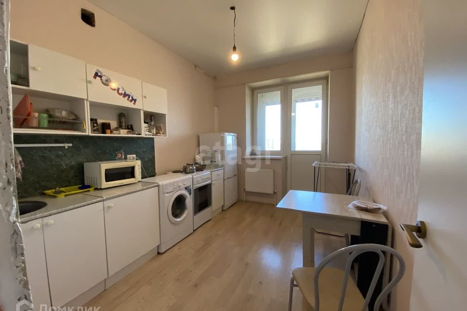 Продаётся 1-комнатная квартира, 37 м²