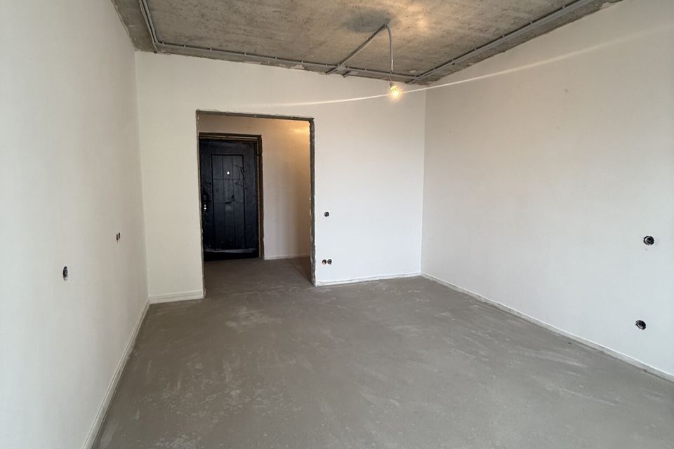 Продаётся 1-комнатная квартира, 42 м²