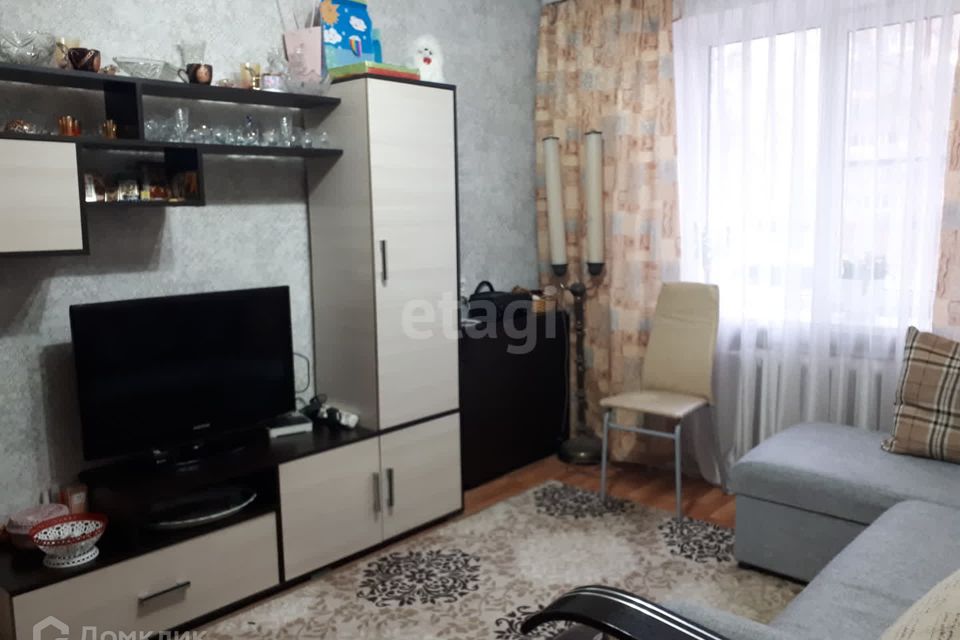 Продаётся 2-комнатная квартира, 43.6 м²