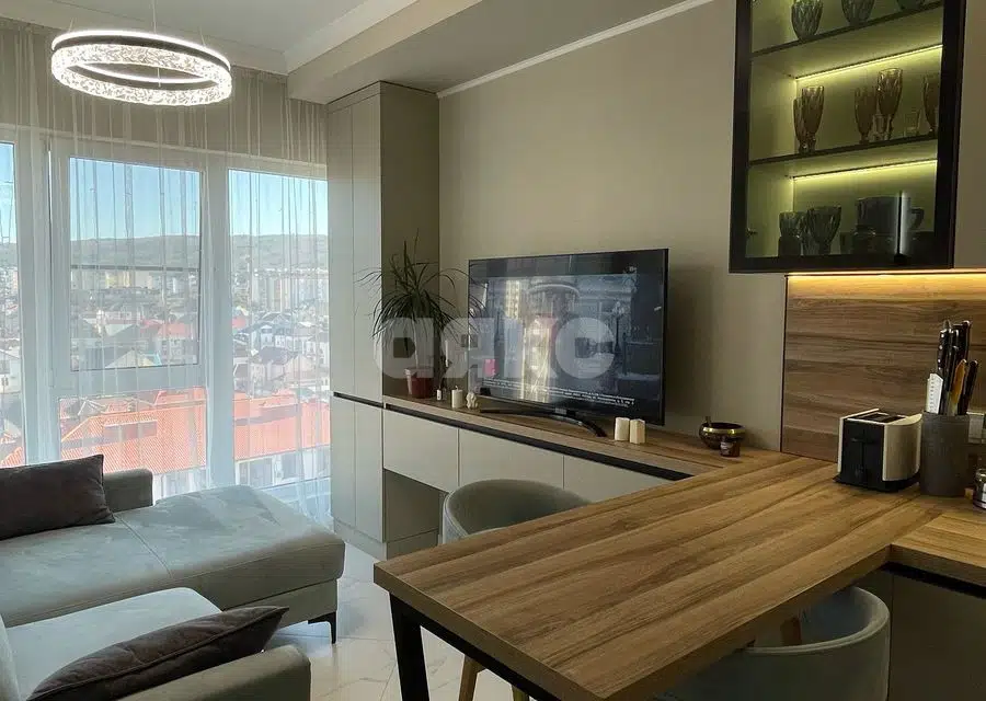 Продаётся 1-комнатная квартира, 53.1 м²