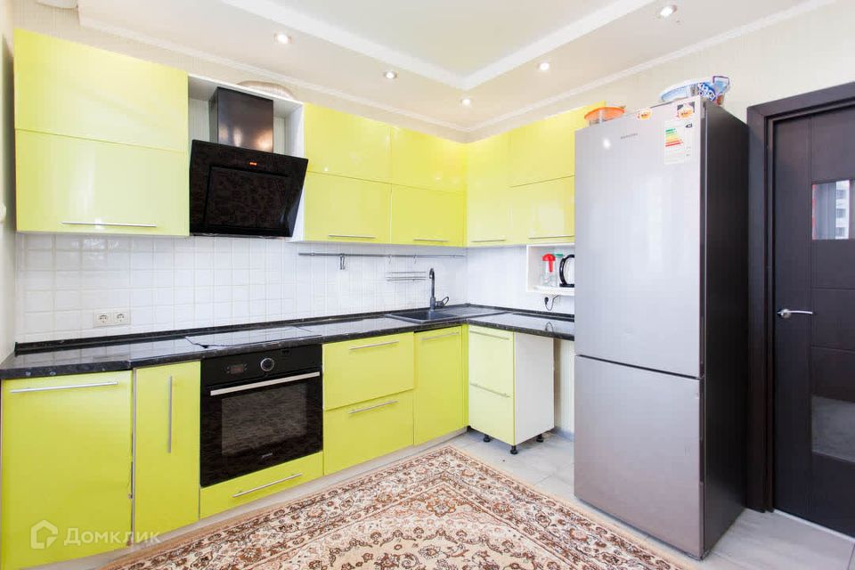 Продаётся 2-комнатная квартира, 60.1 м²