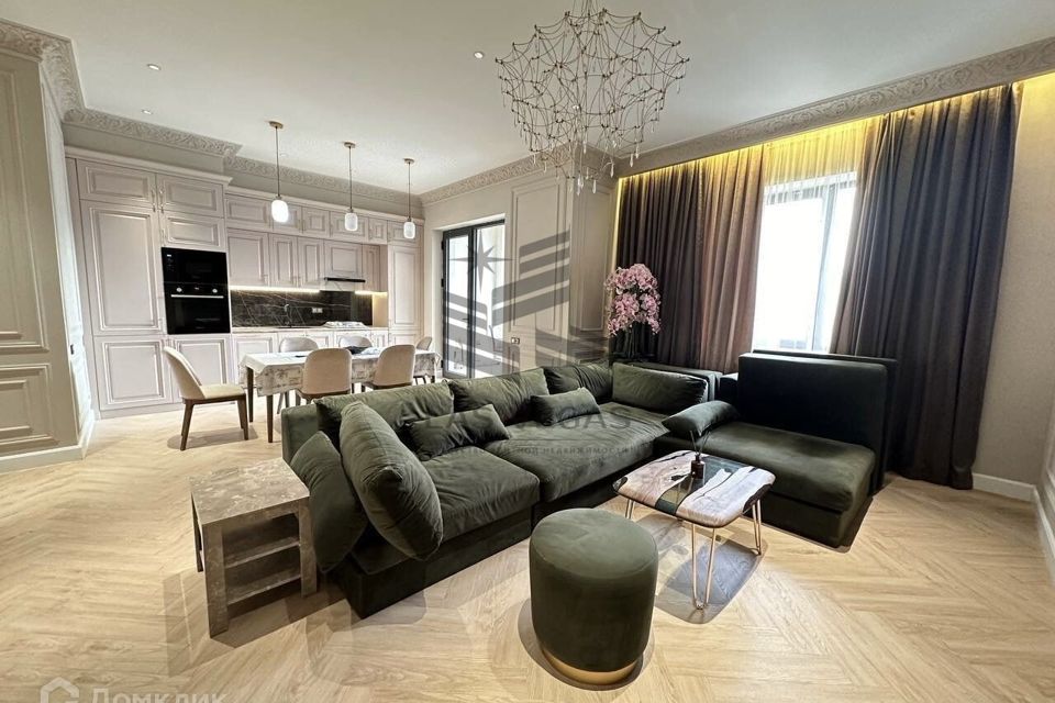 Сдаётся 2-комнатная квартира, 70 м²