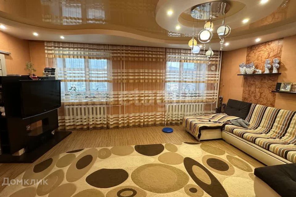 Продаётся 3-комнатная квартира, 100 м²