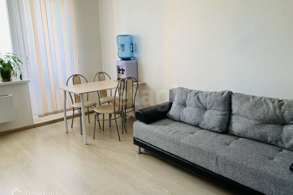 Продаётся 2-комнатная квартира, 66.3 м²