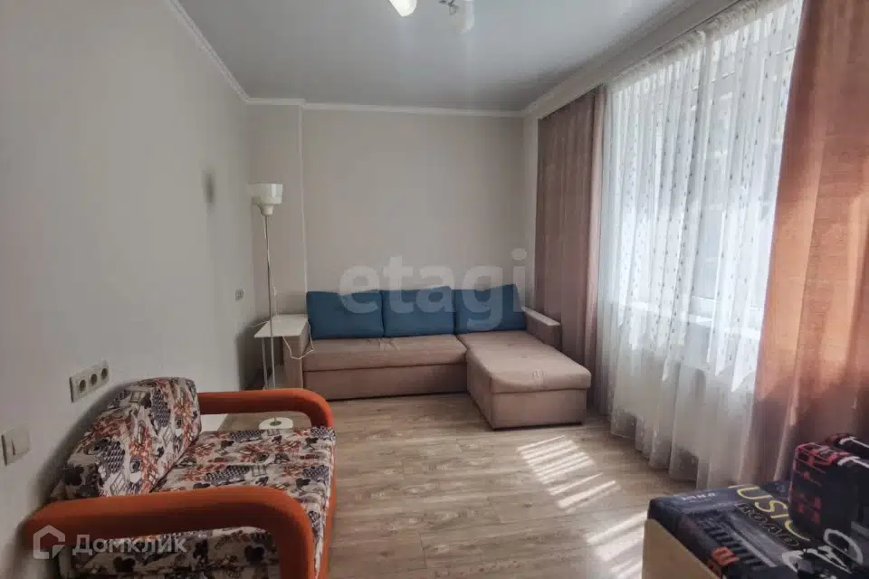 Продаётся 1-комнатная квартира, 35.7 м²