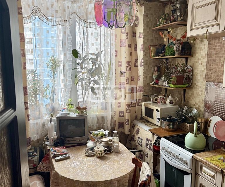 Продаётся 3-комнатная квартира, 64 м²