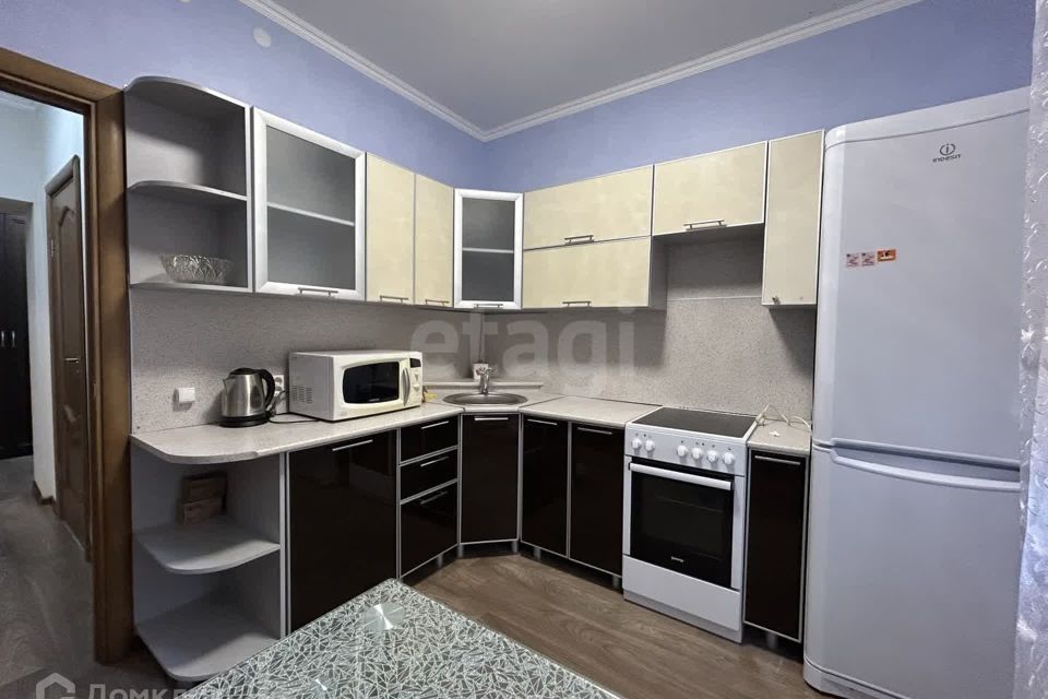 Сдаётся 2-комнатная квартира, 52 м²