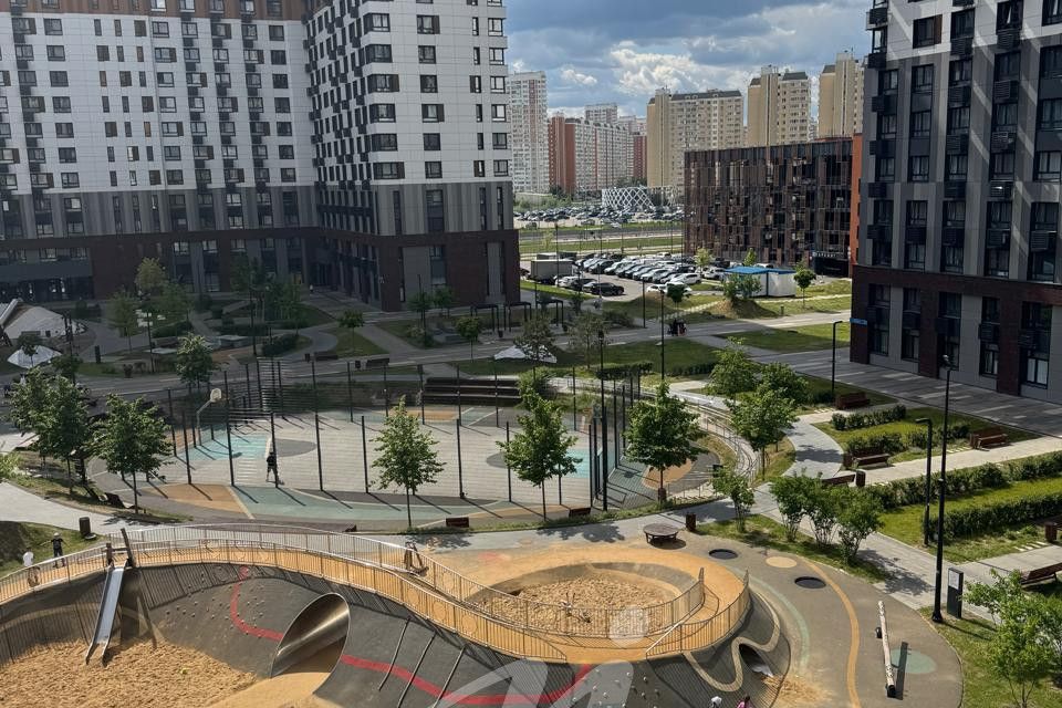 Продаётся 2-комнатная квартира, 58.3 м²