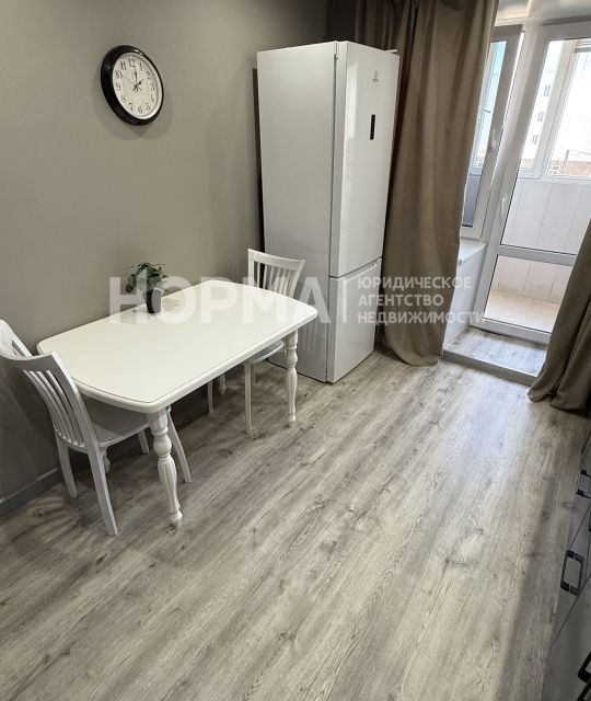 Продаётся 2-комнатная квартира, 64.3 м²