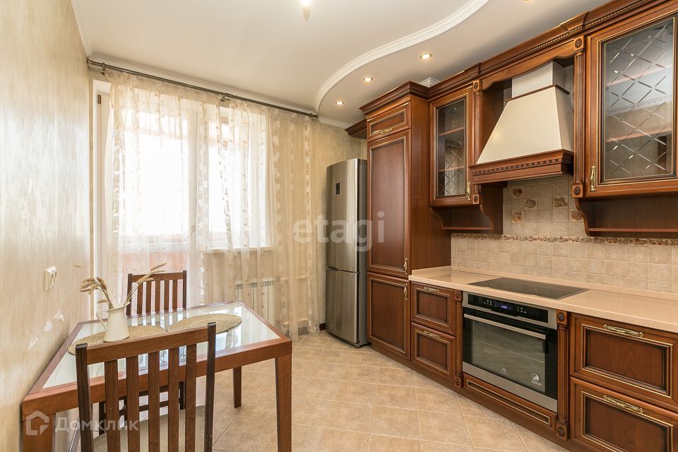 Сдаётся 3-комнатная квартира, 105 м²