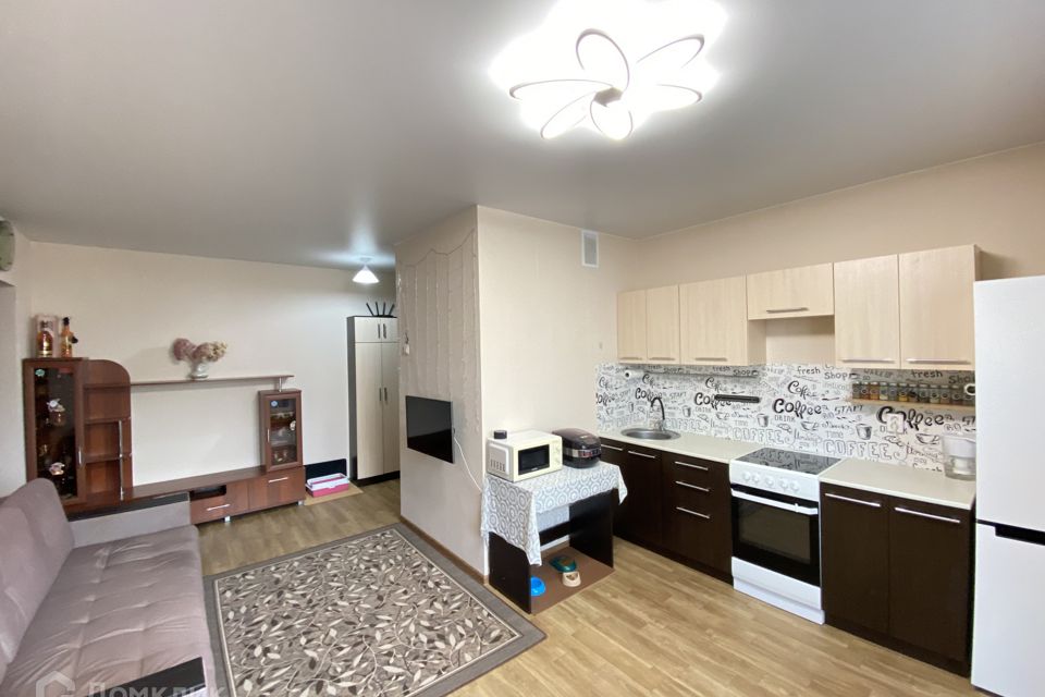 Продаётся 2-комнатная квартира, 65 м²