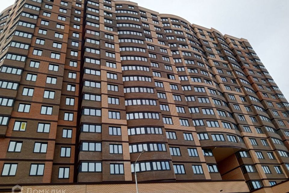 Продаётся 2-комнатная квартира, 62.7 м²