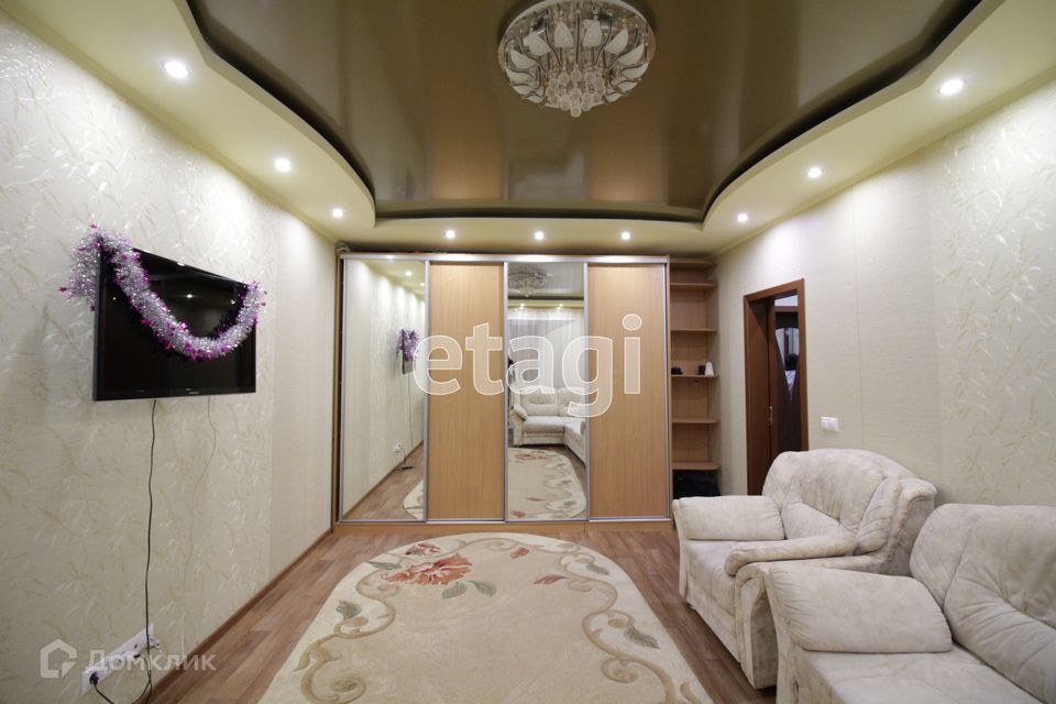 Сдаётся 1-комнатная квартира, 38 м²