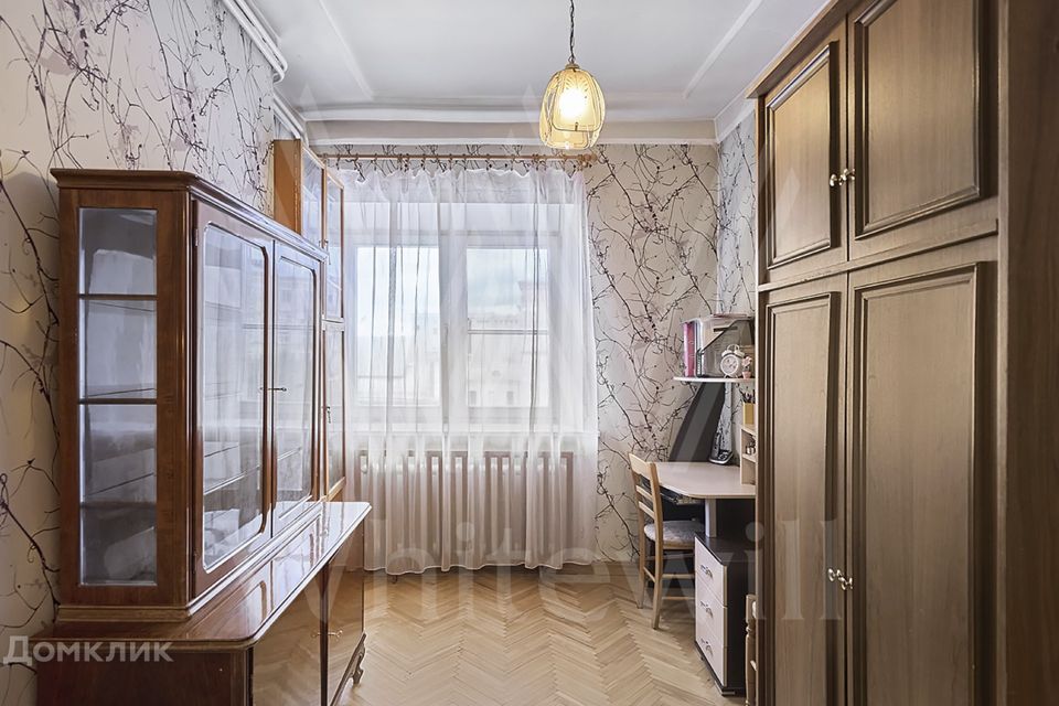 Продаётся 3-комнатная квартира, 56.4 м²